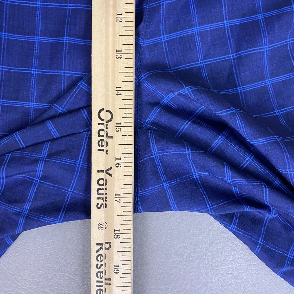 Ben Hogan Golf Shorts Men's Size 52 Blue Plaid Performance Stretch Waist